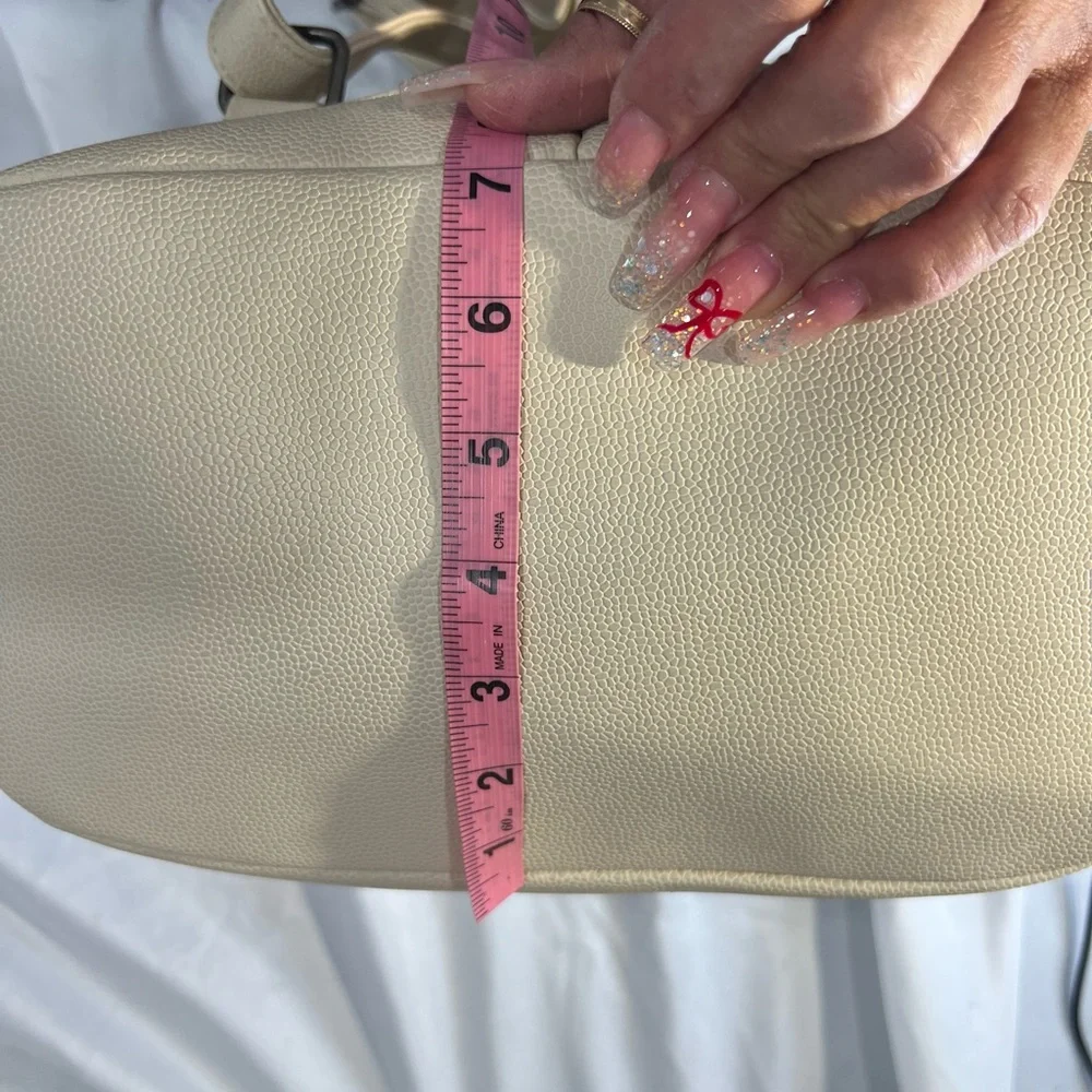 Chic Cream‎ Quilted Women's Backpack